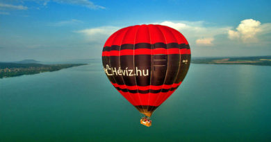 programlehetosegek-balaton-holegballon-kiem